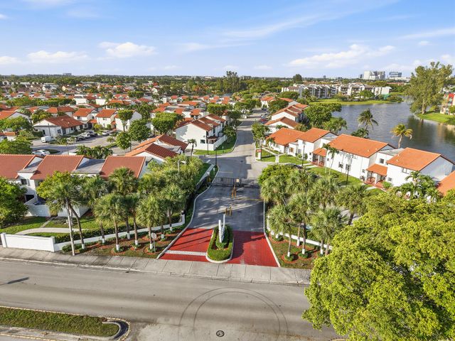 1461 SW 124th Court 13-c, Miami, FL 33184