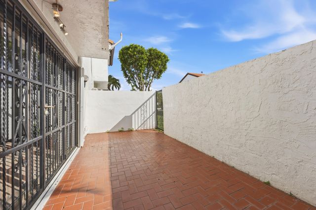 1461 SW 124th Court 13-c, Miami, FL 33184