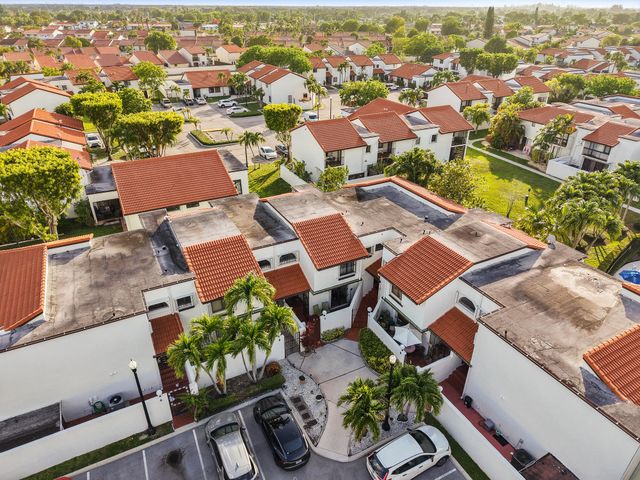 1461 SW 124th Court 13-c, Miami, FL 33184