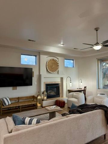 7312 Hawthorn Avenue NE, Albuquerque, NM 87113