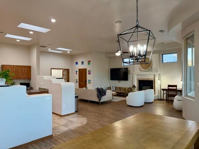 7312 Hawthorn Avenue NE, Albuquerque, NM 87113