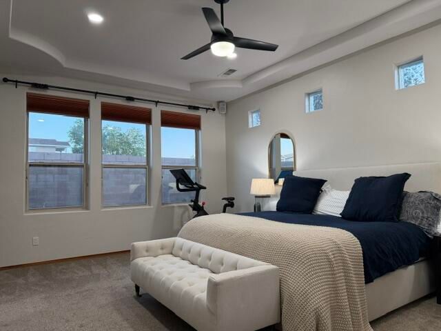 7312 Hawthorn Avenue NE, Albuquerque, NM 87113