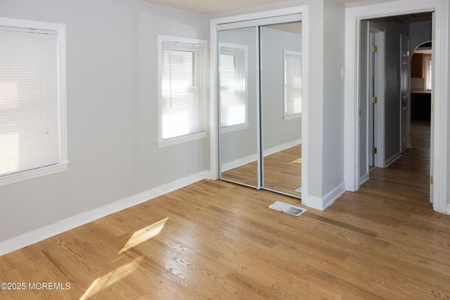 25 Hart Street, Hazlet, NJ 07734