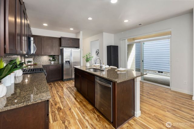 17313 116th Avenue E, Puyallup, WA 98374