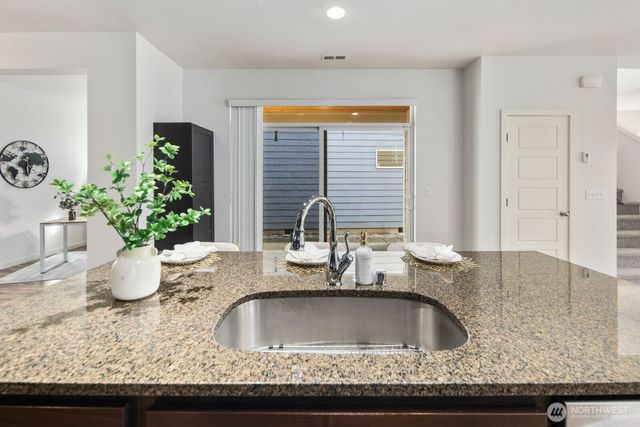 17313 116th Avenue E, Puyallup, WA 98374