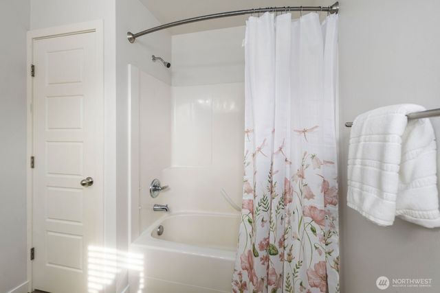 17313 116th Avenue E, Puyallup, WA 98374