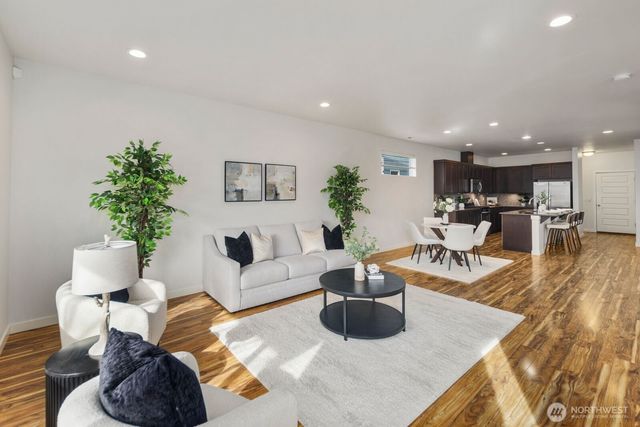 17313 116th Avenue E, Puyallup, WA 98374