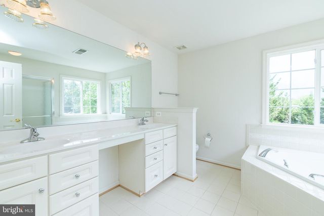 938 WAYNE DR, Winchester, VA 22601