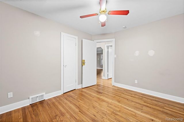 7169 Ziegler Street, Taylor, MI 48180