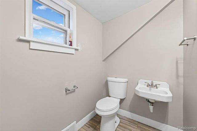 7169 Ziegler Street, Taylor, MI 48180