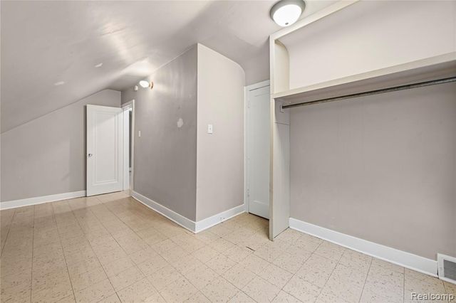 7169 Ziegler Street, Taylor, MI 48180