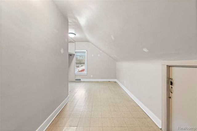 7169 Ziegler Street, Taylor, MI 48180