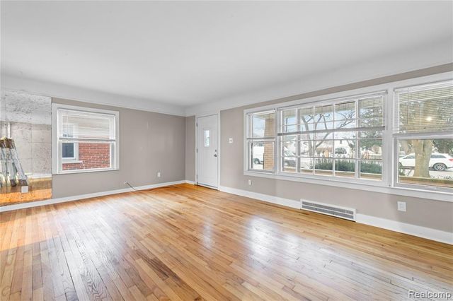 7169 Ziegler Street, Taylor, MI 48180