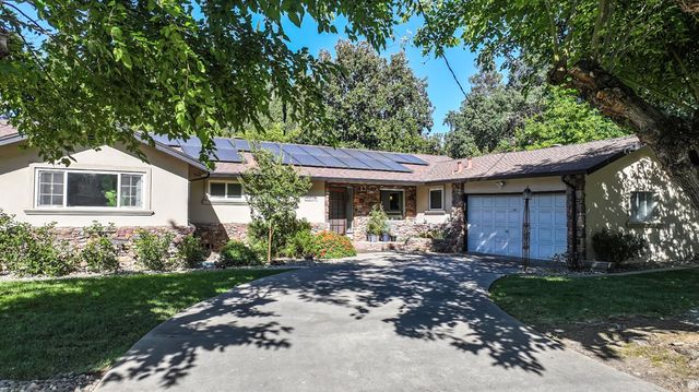 2236 Idaho Ave, Stockton, CA 95204