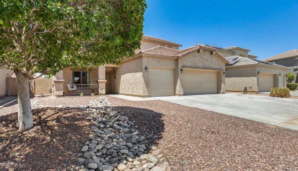 15210 W CORTEZ Street, Surprise, AZ 85379 — exterior