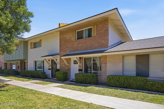 8457 E MONTEBELLO Avenue, Scottsdale, AZ 85250