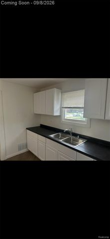 11473 Lucerne, Redford Charter Township, MI 48239