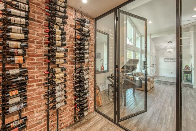 11735 E Santa Ana Avenue, Clovis, CA 93619