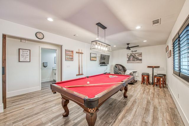 11735 E Santa Ana Avenue, Clovis, CA 93619