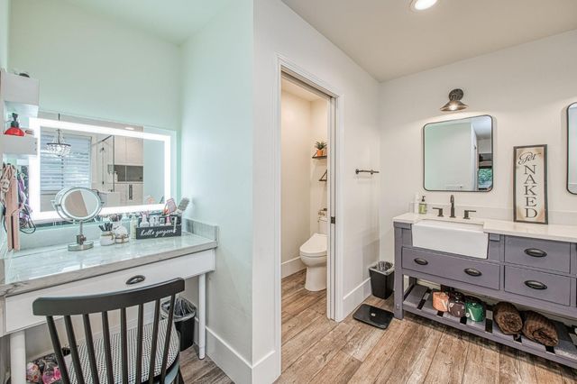 11735 E Santa Ana Avenue, Clovis, CA 93619