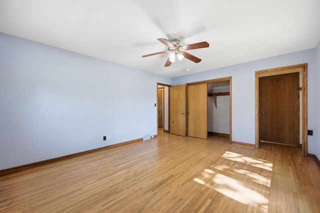 667 Wheelock Parkway W, Saint Paul, MN 55117