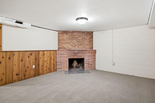 667 Wheelock Parkway W, Saint Paul, MN 55117