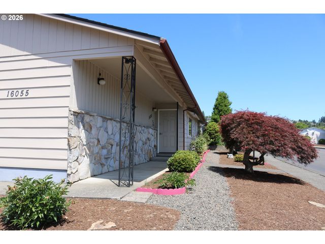 16055 Sw QUEEN VICTORIA Pl, Portland, OR 97224