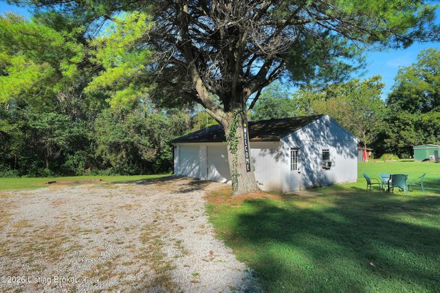 7506 Beechdale Rd, Crestwood, KY 40014