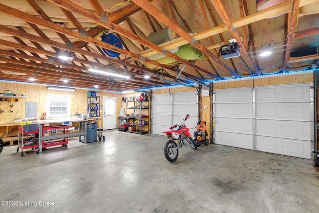 7506 Beechdale Rd, Crestwood, KY 40014