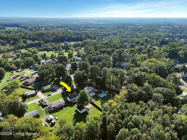 7506 Beechdale Rd, Crestwood, KY 40014