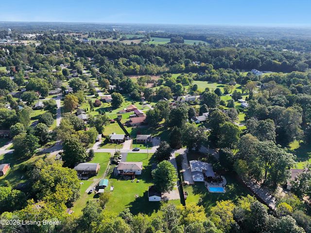 7506 Beechdale Rd, Crestwood, KY 40014