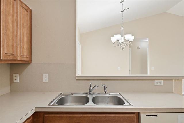 2805 Fennel Road, Canadian, OK 73128