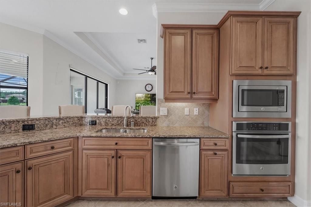 11015 Longwing DR, FORT MYERS, FL 33912 — photo 5