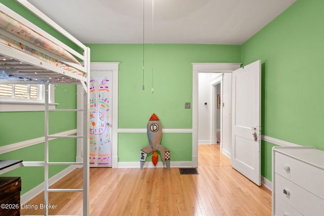 128 Blackburn Ave, Louisville, KY 40206