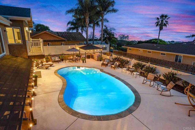 2203 Cameo Road, Carlsbad, CA 92008