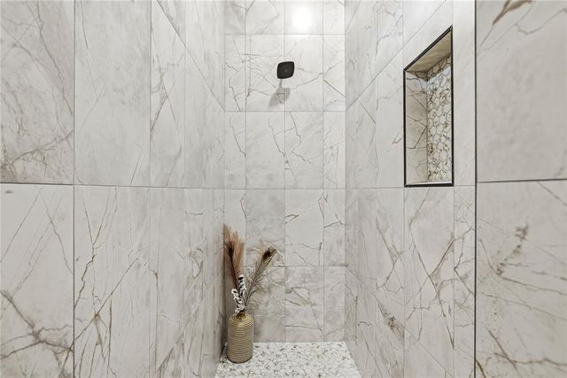 20202 NE 22nd Street, Harrah, OK 73045