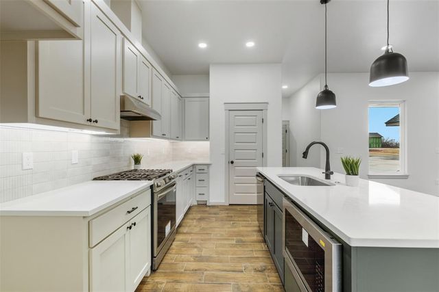 20202 NE 22nd Street, Harrah, OK 73045