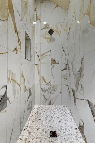 20202 NE 22nd Street, Harrah, OK 73045