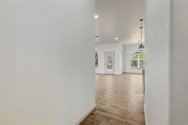 20202 NE 22nd Street, Harrah, OK 73045