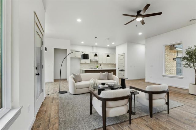 20202 NE 22nd Street, Harrah, OK 73045