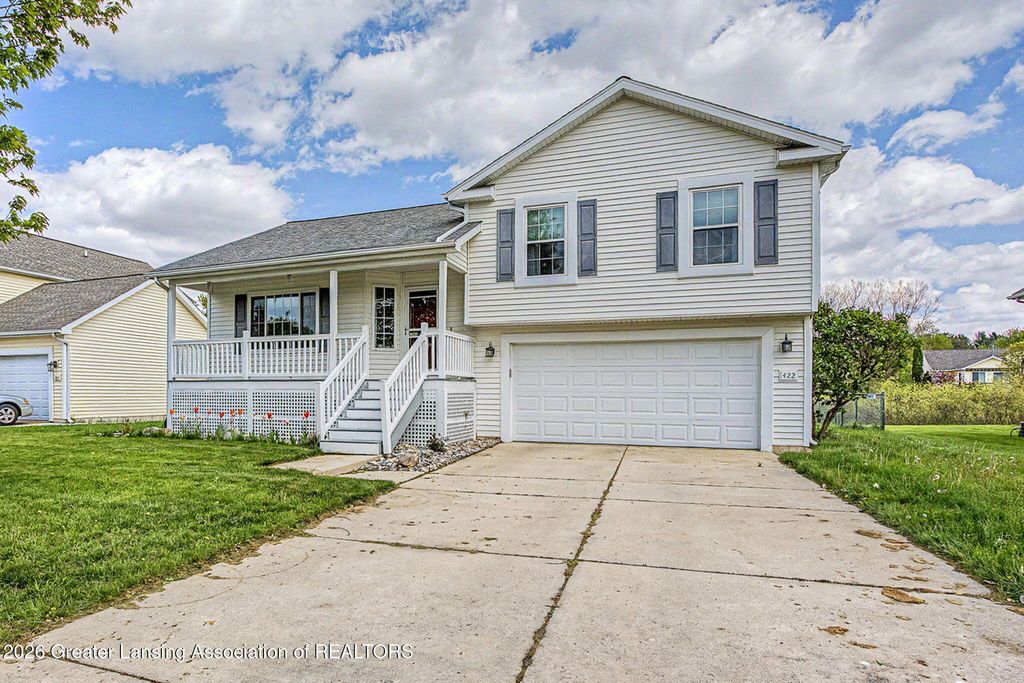 422 Coventry Lane, Mason, MI 48854