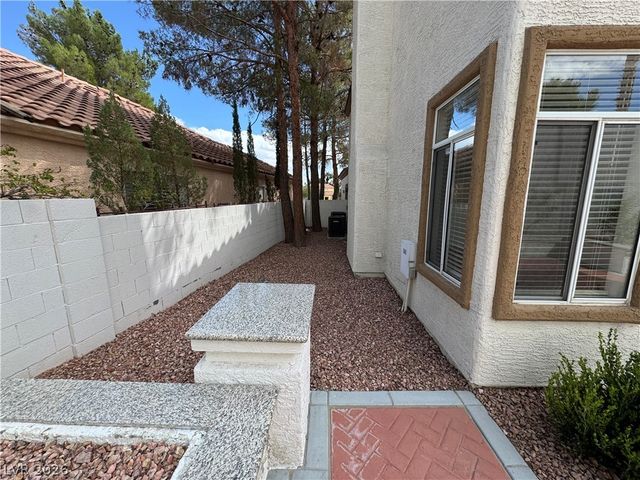 9712 English Saddle Circle, Las Vegas, NV 89117