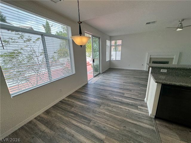 9712 English Saddle Circle, Las Vegas, NV 89117