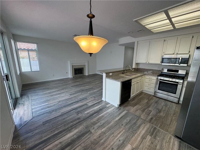 9712 English Saddle Circle, Las Vegas, NV 89117