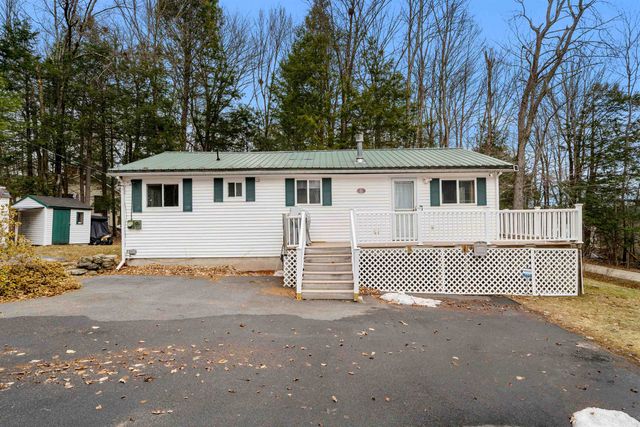 11 Avalon Road, Farmington, NH 03835