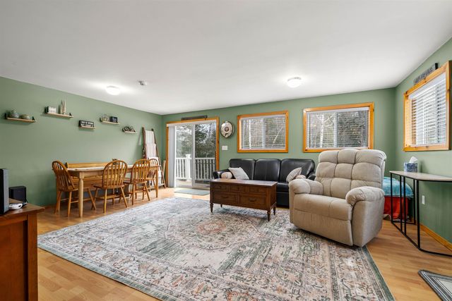 11 Avalon Road, Farmington, NH 03835