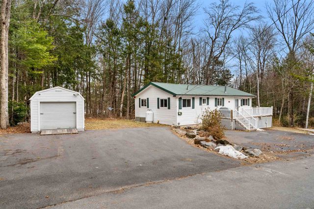 11 Avalon Road, Farmington, NH 03835
