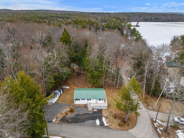 11 Avalon Road, Farmington, NH 03835