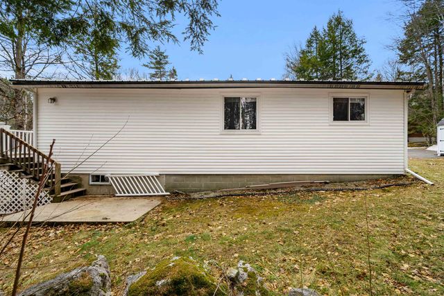 11 Avalon Road, Farmington, NH 03835