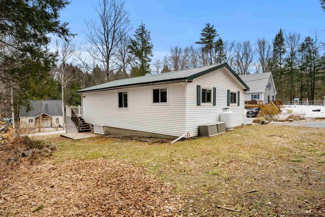 11 Avalon Road, Farmington, NH 03835